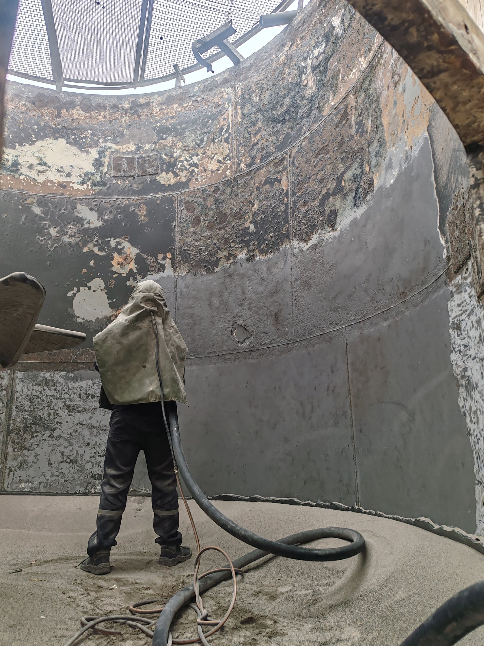 Arenado, Revestimiento y Pintado — Tanque TK-9